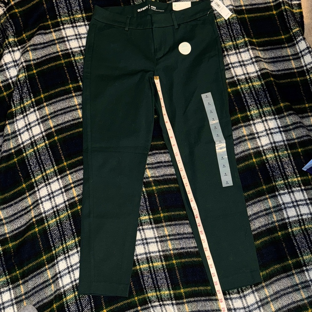 Old Navy Women's mid rise pixie pant size 6 NWT - Picture 5 of 9